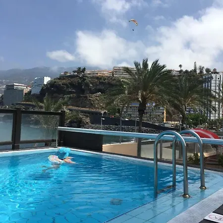 Puerto De La Cruz Puerto de la Cruz (Tenerife)